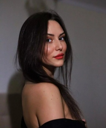 Мила